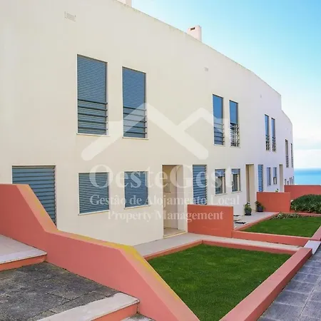 Cina House Lourinha (Lisbon)